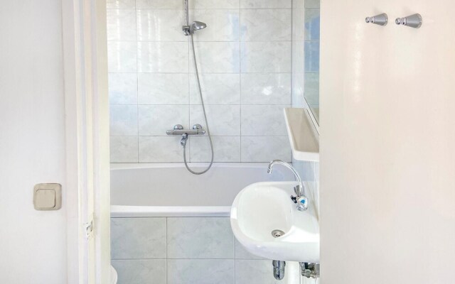 Stunning Apartment in Bergen aan Zee With Wifi