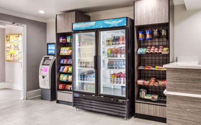 Quality Inn & Suites Myrtle Beach near Outlets