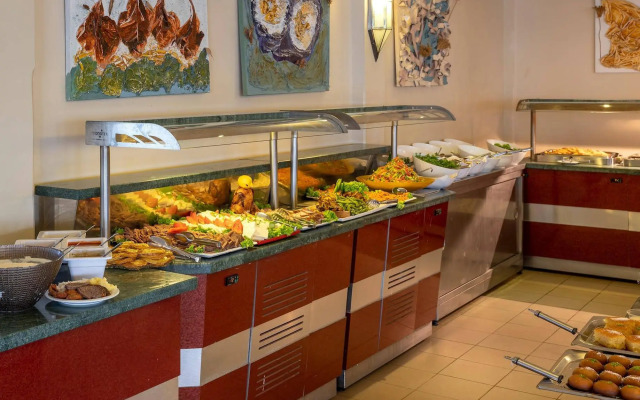 Assos Eden Gardens Hotel