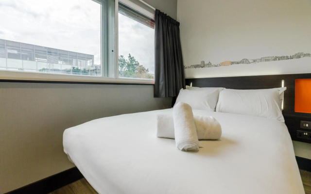 easyHotel Milton Keynes