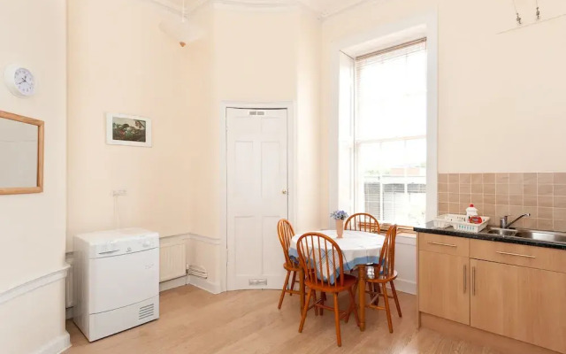 363 Union Street Apartment