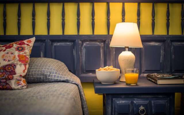 Y2F. Apartment with Pool View and next to the Beach!