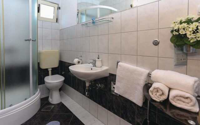 Awesome Home in Arbanija With Wifi and 1 Bedrooms