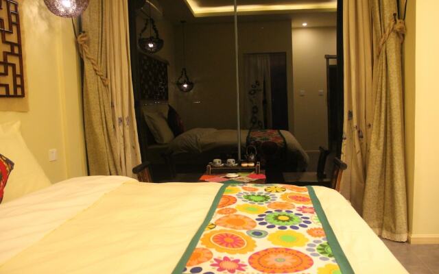 Buyi Hotel Resort Fuxian Lake