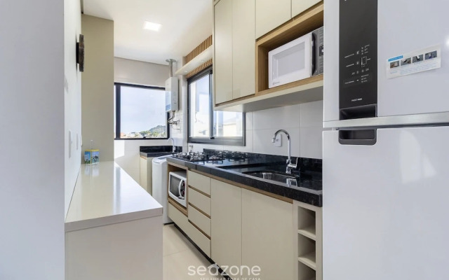 Apt With BBQ at Ingleses Beach Pnj0203