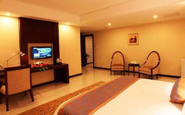 Gao Chun Palace Garden Hotel