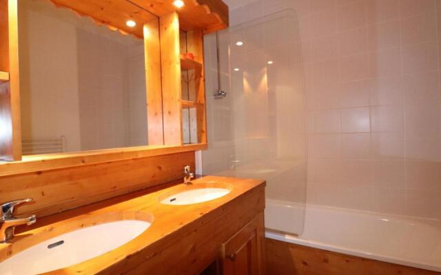 Appartement Méribel, 2 pièces, 5 personnes - FR-1-182-36