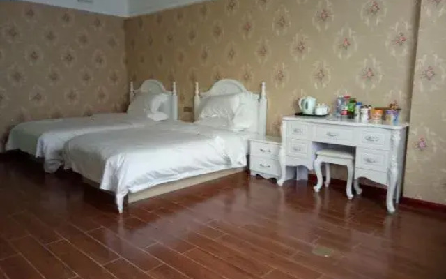 Wojiarunda Fashion Hotel
