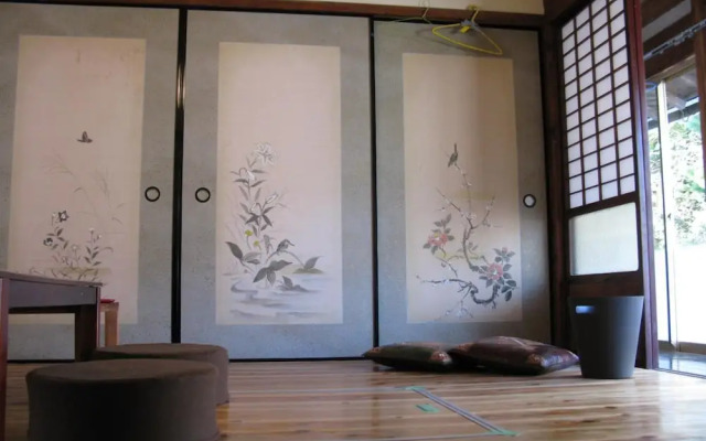 Satoyama Guest house COUTURE - Hostel