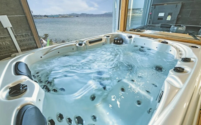 Youngheungdo Duniaspa Pension