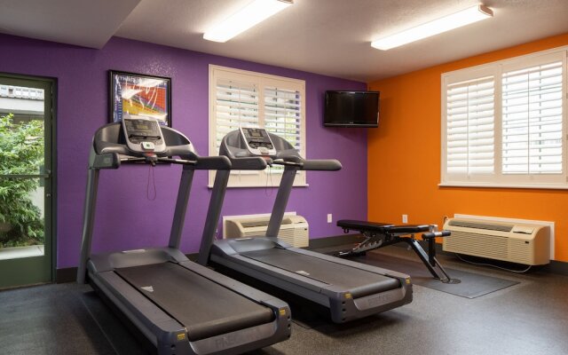 Atherton Park Inn & Suites