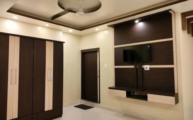 Hotel Binapani Deluxe 1