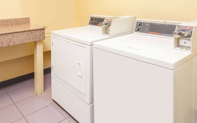 Ramada Limited Decatur