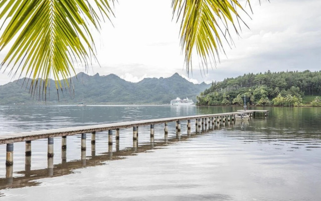 Huahine - Maroe Villa One