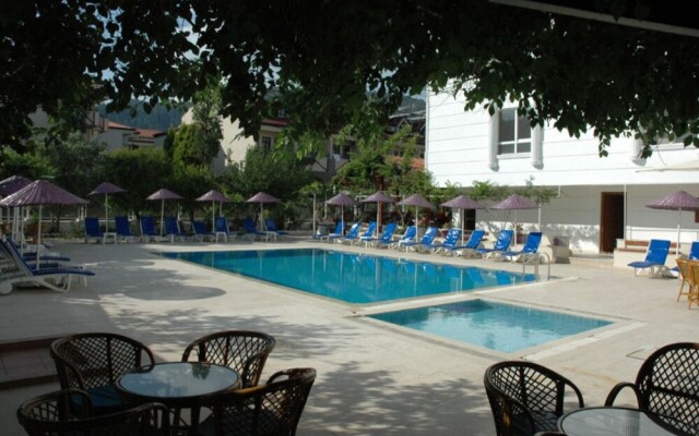 Doruk Hotel and Suites