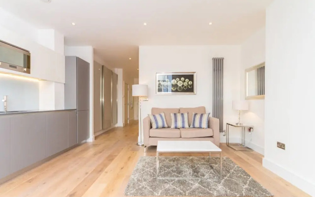 Carlow House By Skyline