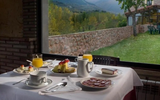 Hostal Rural La Calera