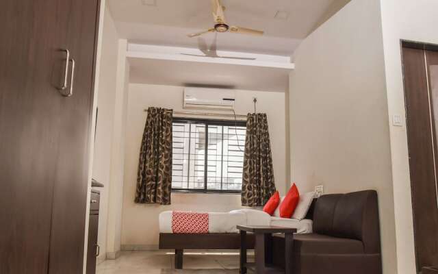 OYO 12854 Hotel Sahara Inn