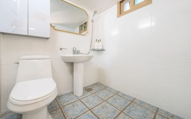 Yeosu Grace Family Pension