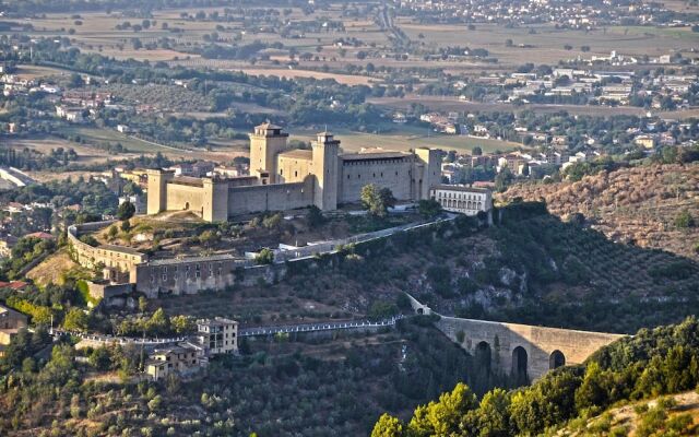 Apartment With 2 Bedrooms in Perugia, With Pool Access, Enclosed Garde