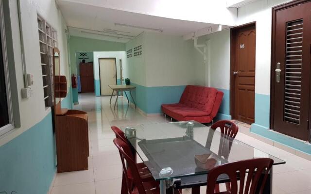 OYO 89998 thank Q inn 2