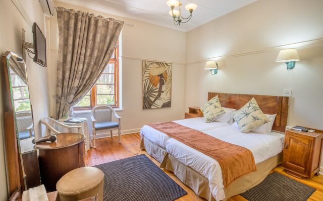 Montagu Country Hotel