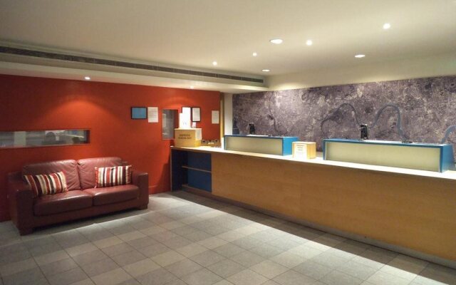 St Giles Heathrow Hotel