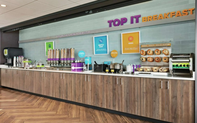 TRU BY Hilton Sebring
