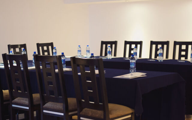 Holiday Inn Express Nuevo Laredo by IHG