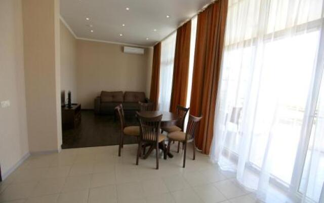 Real Apartments on Bulvar Nadezhd