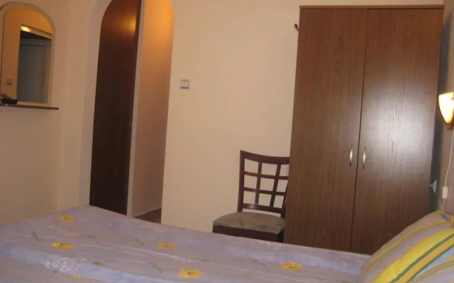 Aseva House Family Hotel