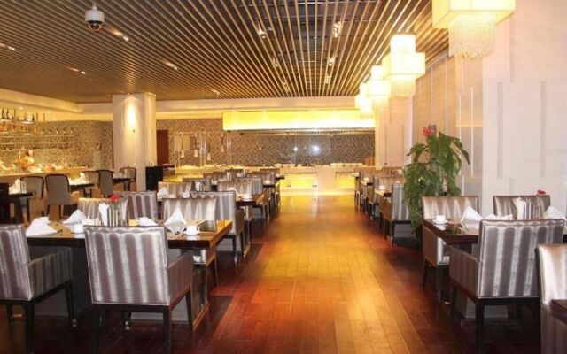 Tangshan Jitang New Century Hotel