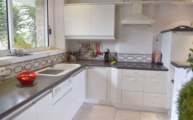 Luxurious Holiday Home in Sibiril Near Beach