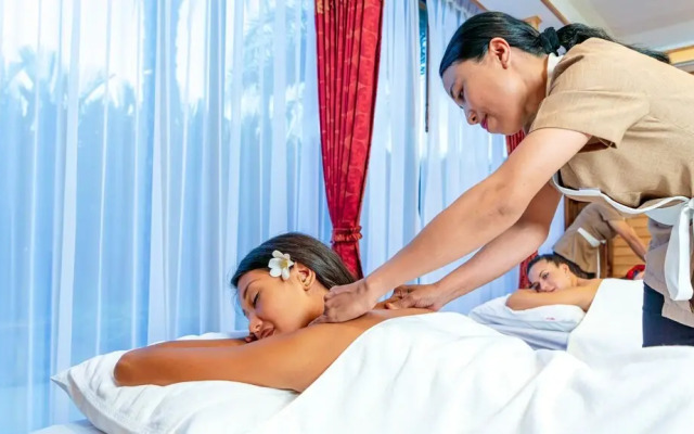 Mai Khao Beach Condotel