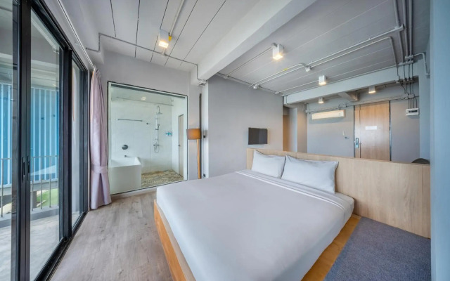 Arch39 Phuket Beach Front