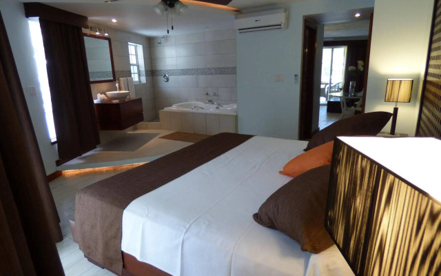 Paradise Beach Hotel & Resort