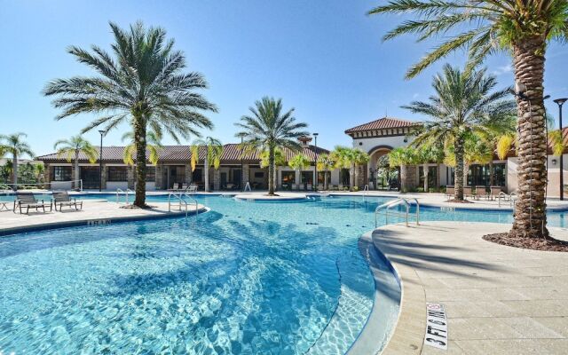 Solterra 5 Bedroom House w Pool - 7034SR