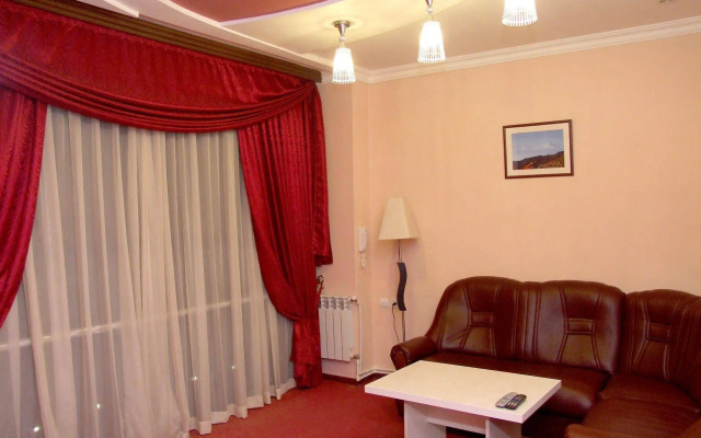 Vayk Hotel and Tourism Center