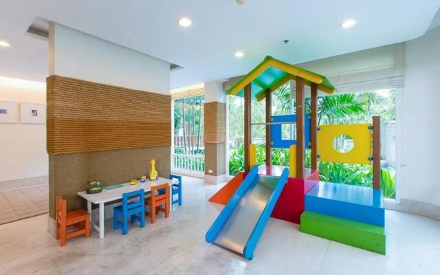 Baan Sanploen Huahin Condo By KK