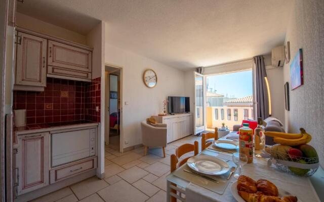 T2 en hypercentre -parking privé-clim-proche plage