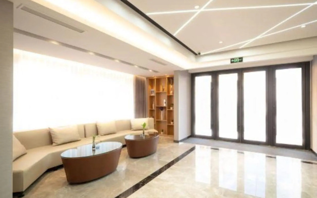 New Anton Junzhuo Hotel