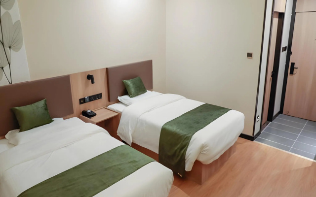 GreenTree Inn Express Shandong Qingdao Chengyang District Aodong Road – Guest Rooms – Qingdao