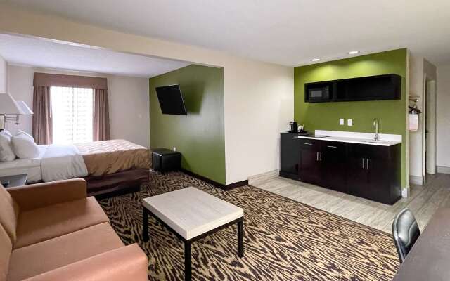 Quality Inn & Suites Clemmons I-40