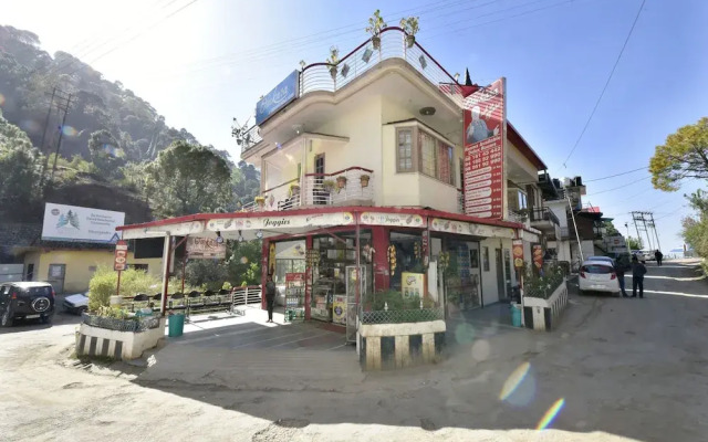 Oyo 12825 Omkara Homestay