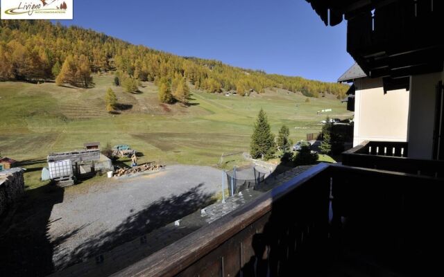 Apartments In Casa Florin