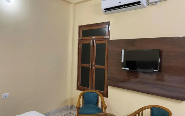Saraswati Luxurius Home Stay
