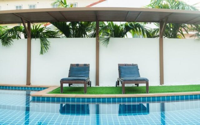 Talay Hotel & Villa