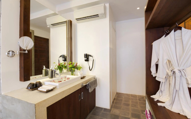 Solitaire Damnak Villa Hotel