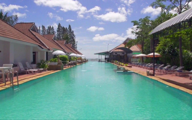 The Privacy Beach Resort & Spa