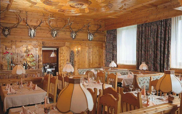 Basur - das Schihotel am Arlberg